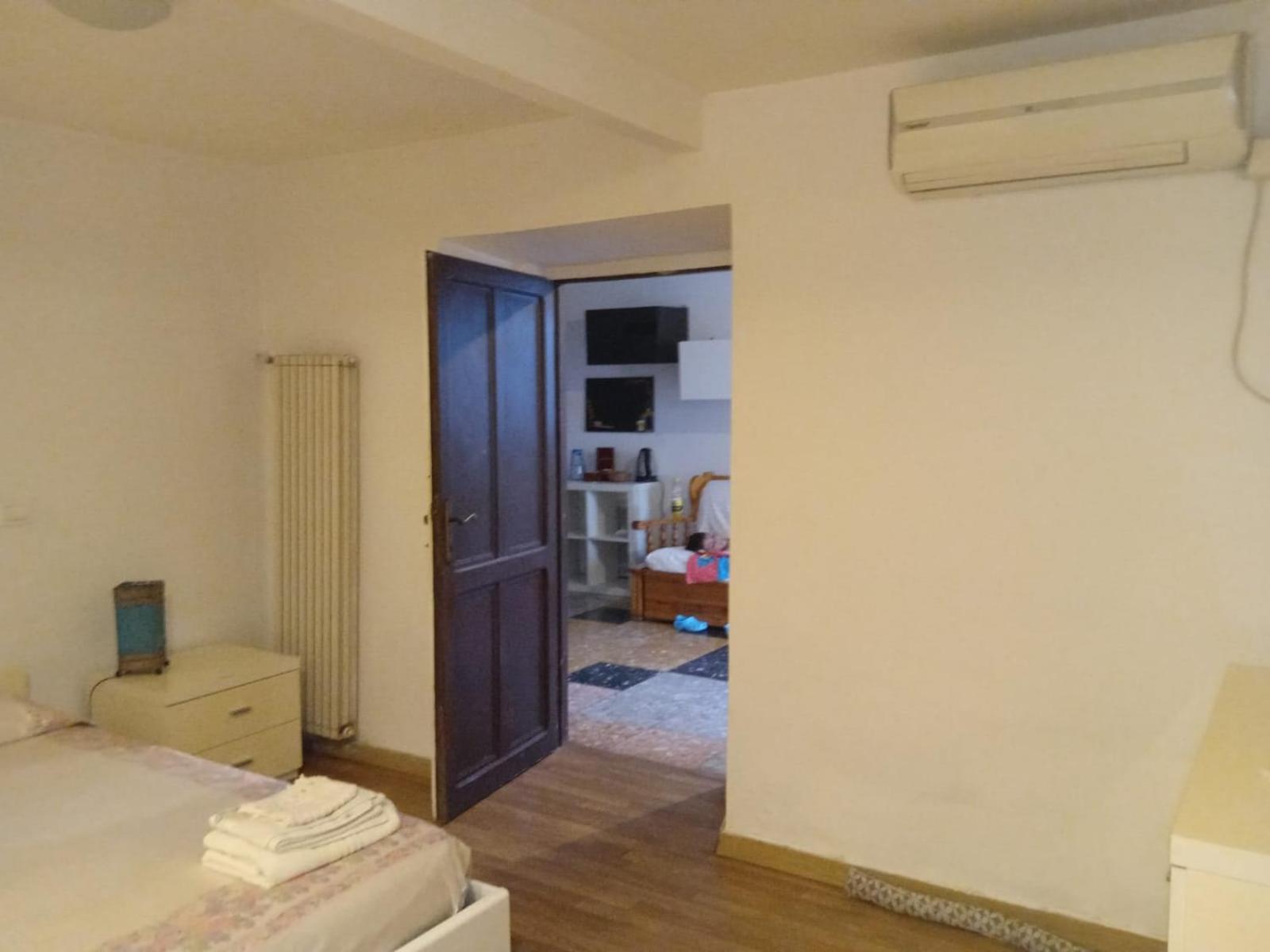 La Casa Sul Farfa Apartamento Bocchignano Exterior foto